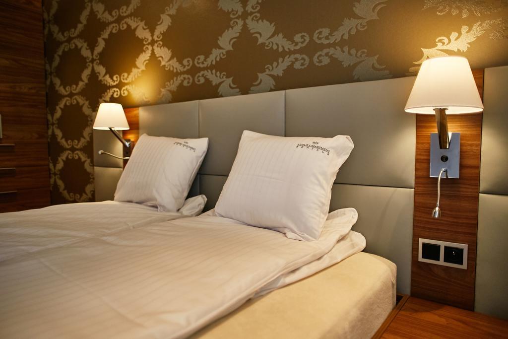Modern Apartment By Wawel Castle Cracóvia Exterior foto