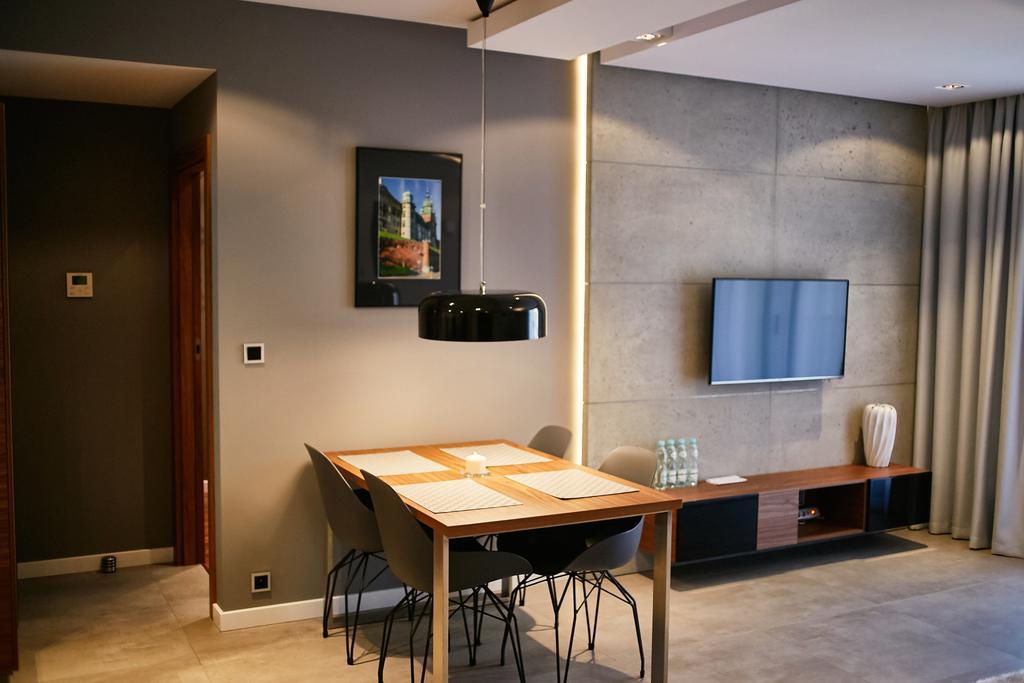 Modern Apartment By Wawel Castle Cracóvia Exterior foto