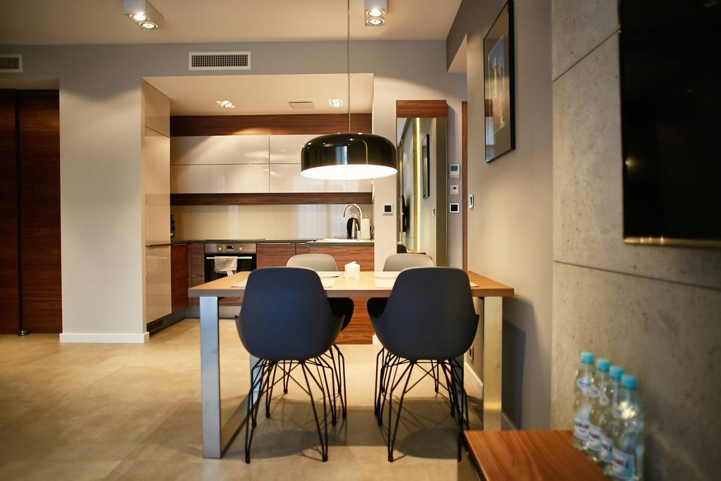 Modern Apartment By Wawel Castle Cracóvia Exterior foto